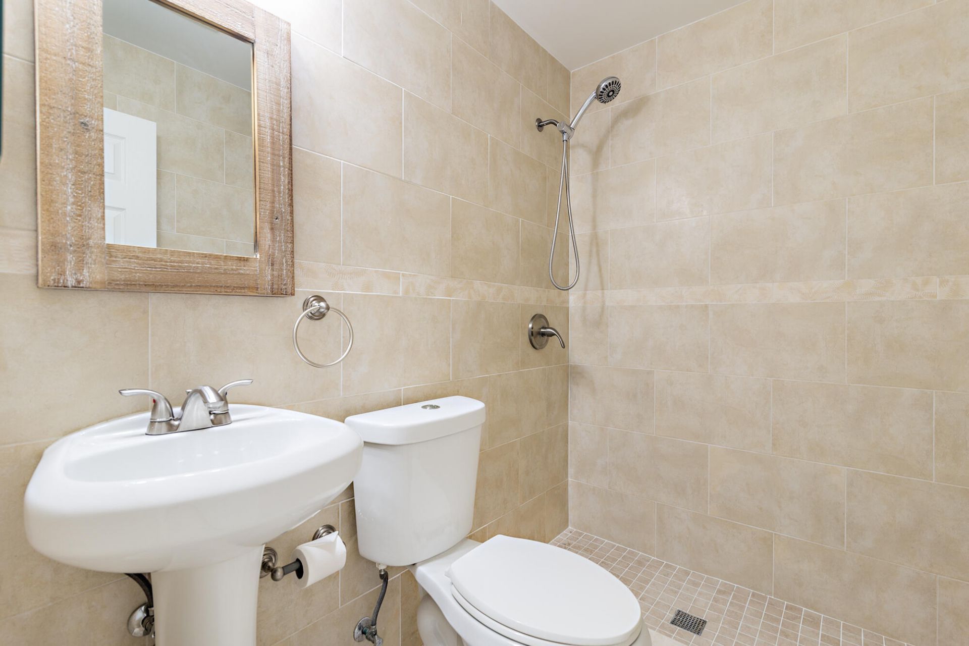 411 Summa Street, West Palm Beach, FL 33405 Photo