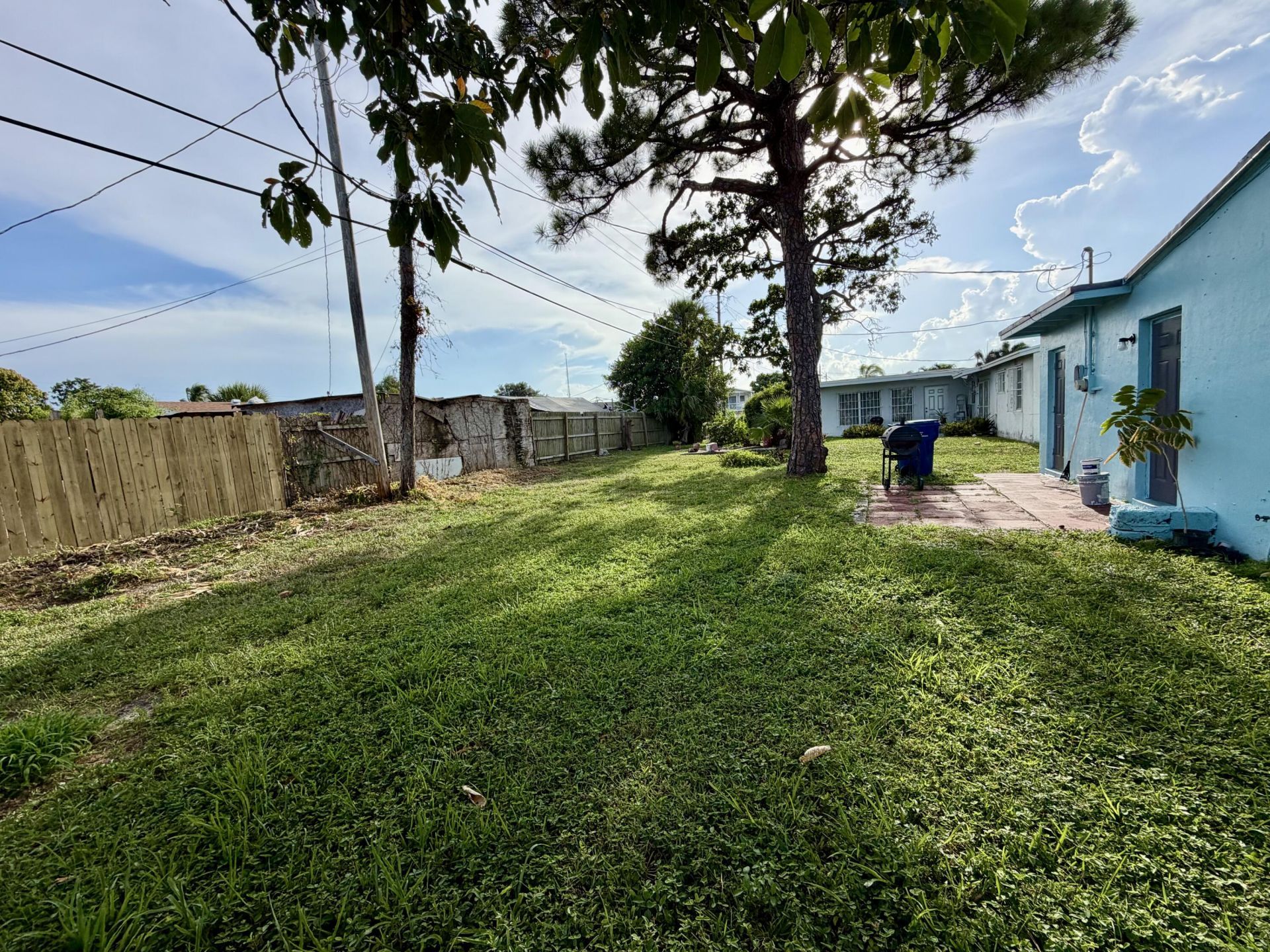 1061 W 4th Street, Riviera Beach, FL 33404 Photo