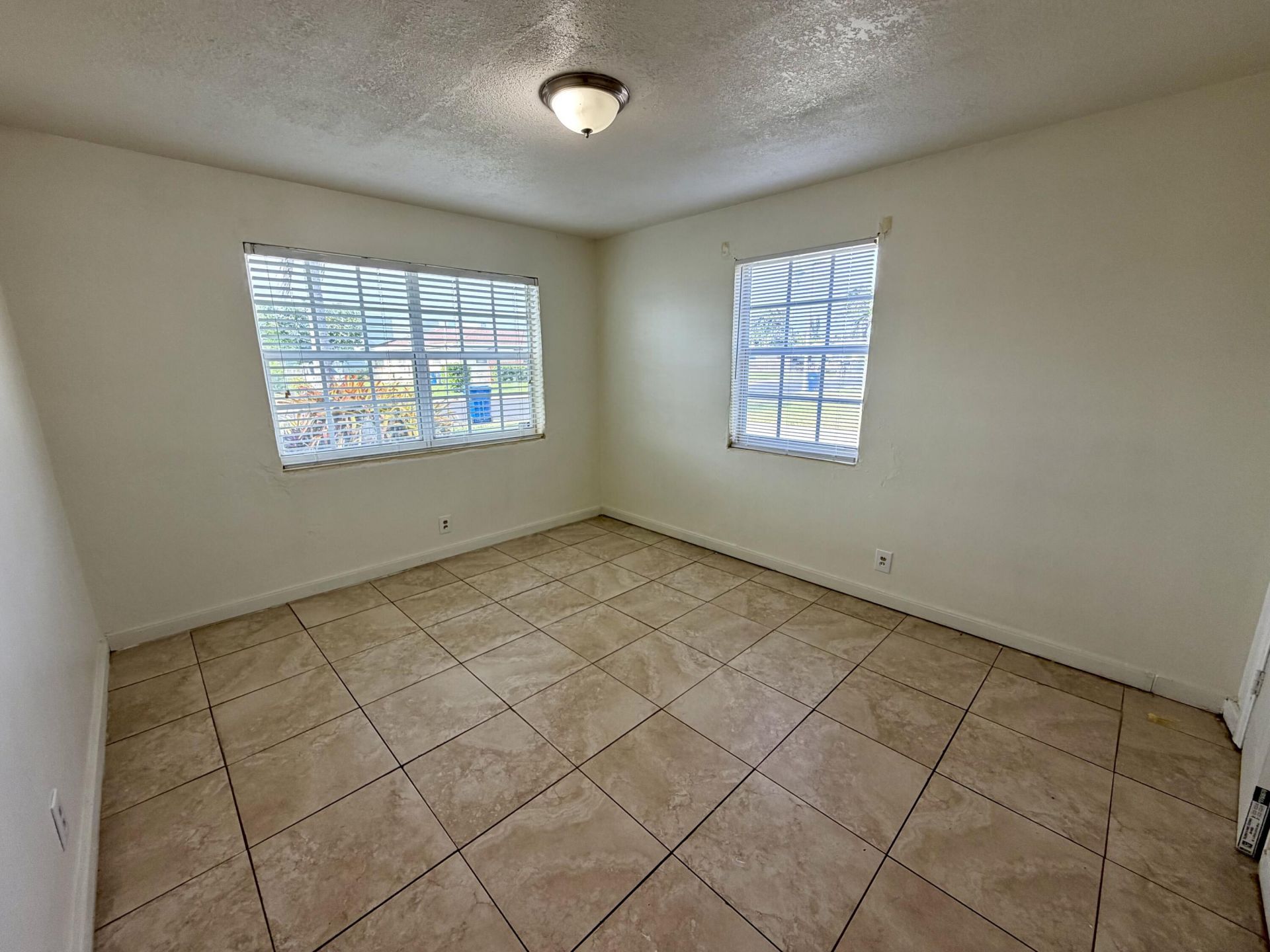 1061 W 4th Street, Riviera Beach, FL 33404 Photo