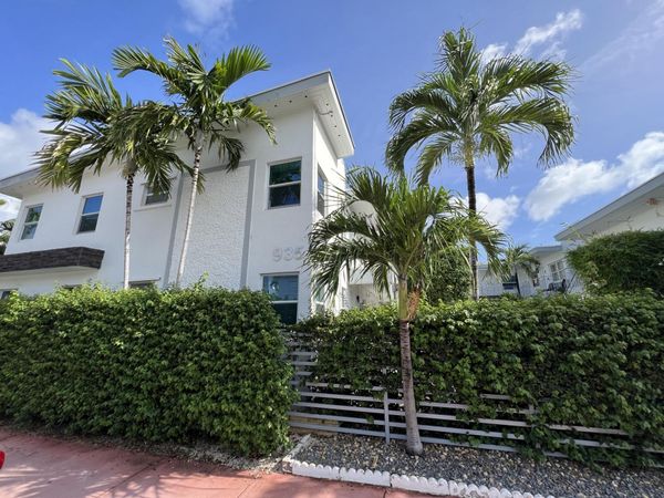 935 8th Street, Unit 2, Miami Beach, FL 33139