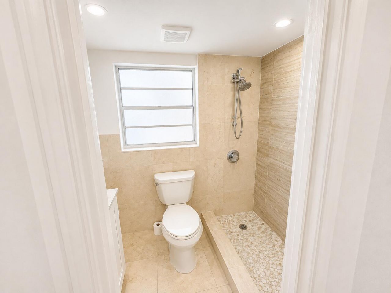 7725 SW 86th Street, Unit A1-421, Miami, FL 33143 Photo