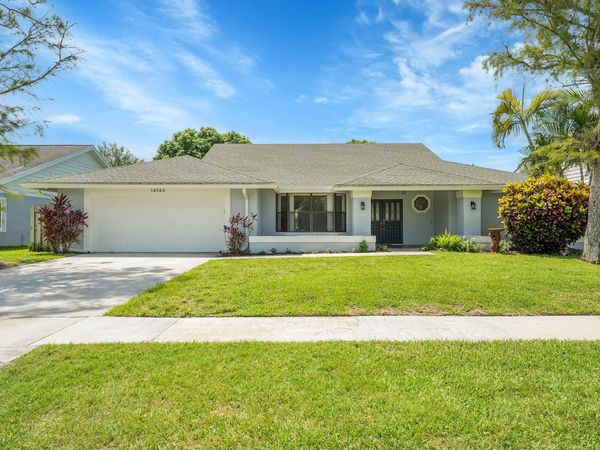 14544 Autumn Avenue, Wellington, FL 33414