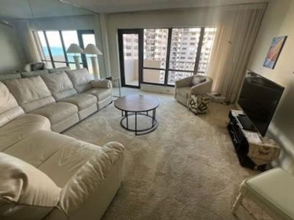 5000 N OCEAN Boulevard, Unit 1008, Lauderdale-By-The-Sea, FL 33308
