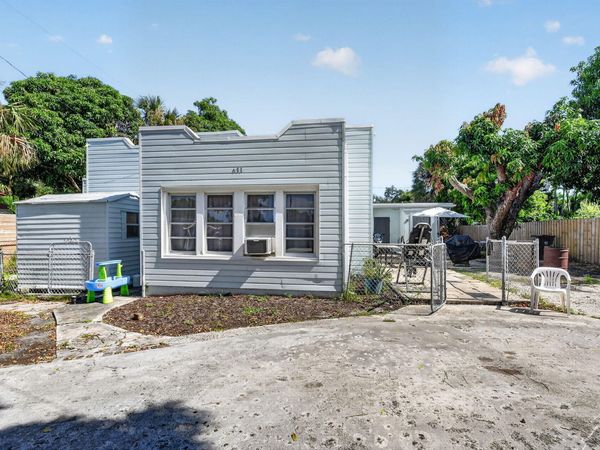 633 Franklin Road, West Palm Beach, FL 33405