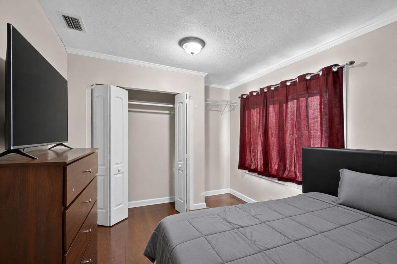633 Franklin Road, West Palm Beach, FL 33405 Photo
