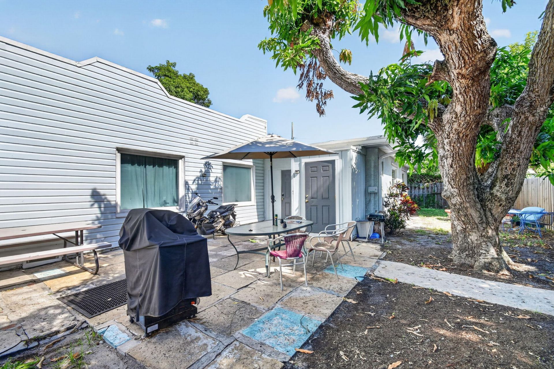 633 Franklin Road, West Palm Beach, FL 33405 Photo
