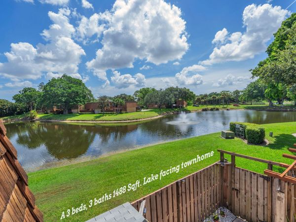 3024 30TH Lane, Greenacres, FL 33463