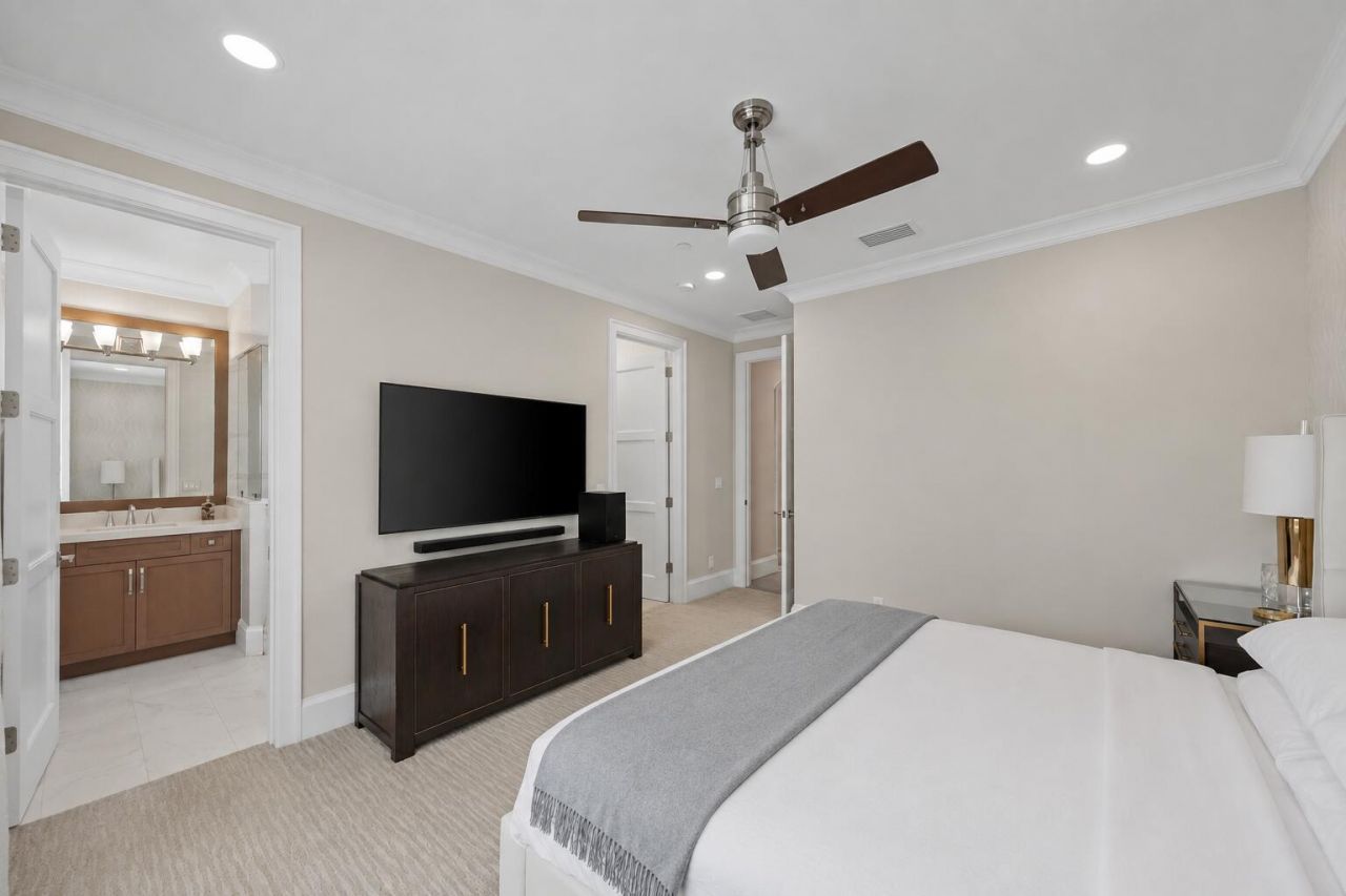 957 Sweetwater Lane, Boca Raton, FL 33431 Photo