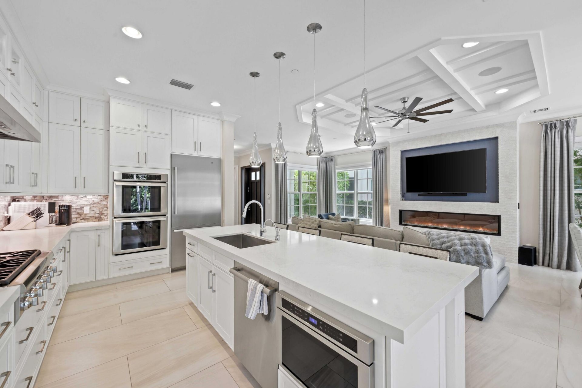 957 Sweetwater Lane, Boca Raton, FL 33431 Photo