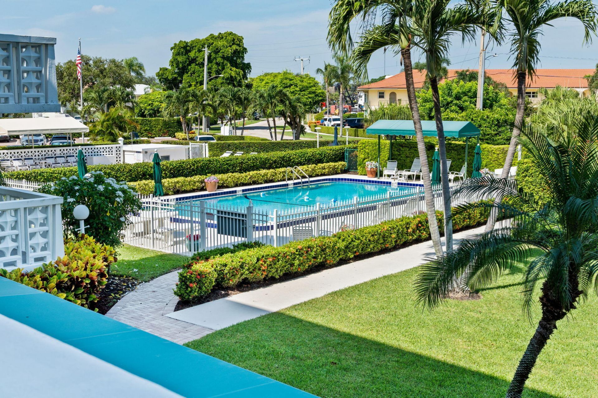 52 Yacht Club Drive, Unit 204, North Palm Beach, FL 33408 Photo