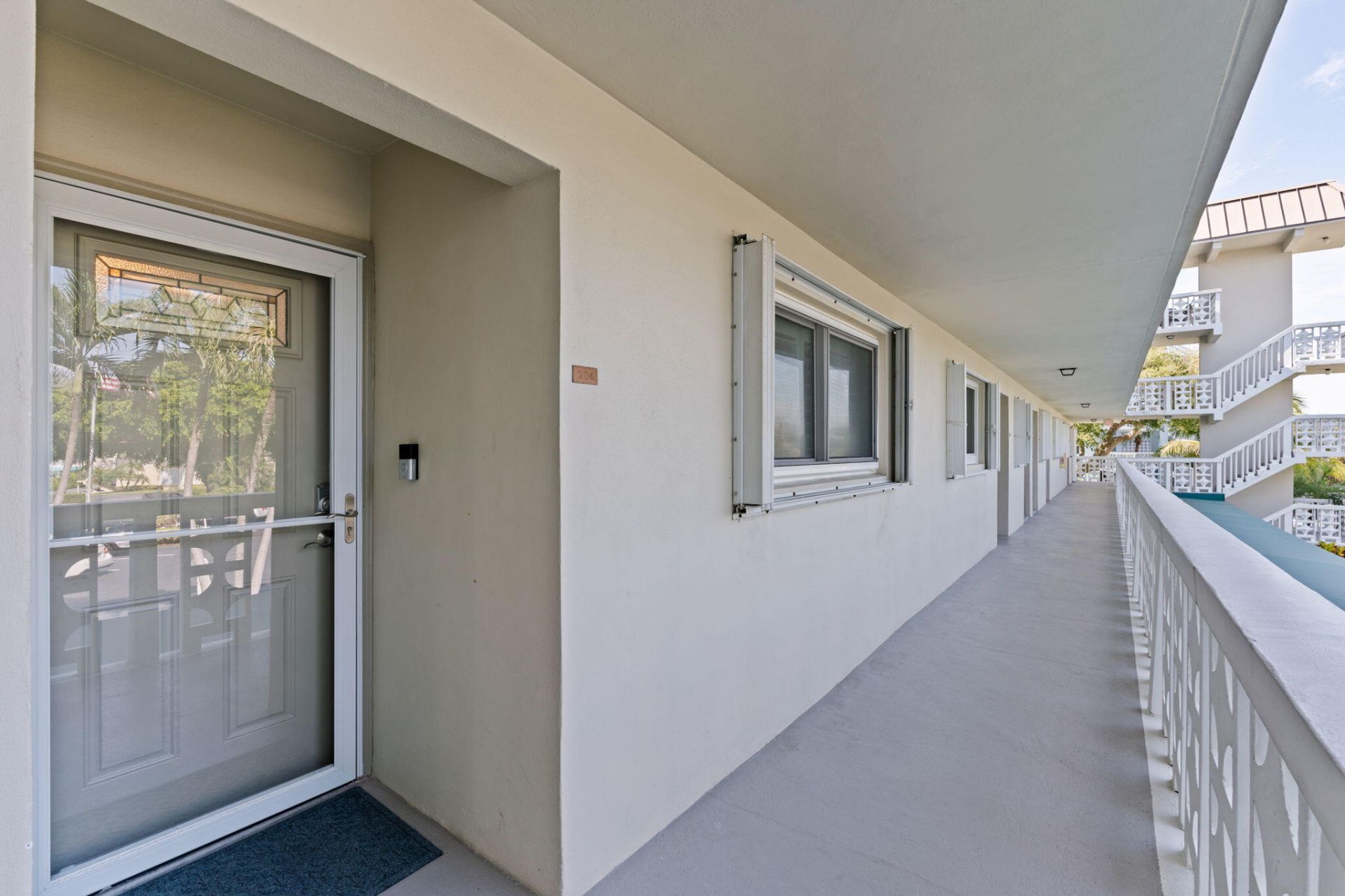 52 Yacht Club Drive, Unit 204, North Palm Beach, FL 33408 Photo
