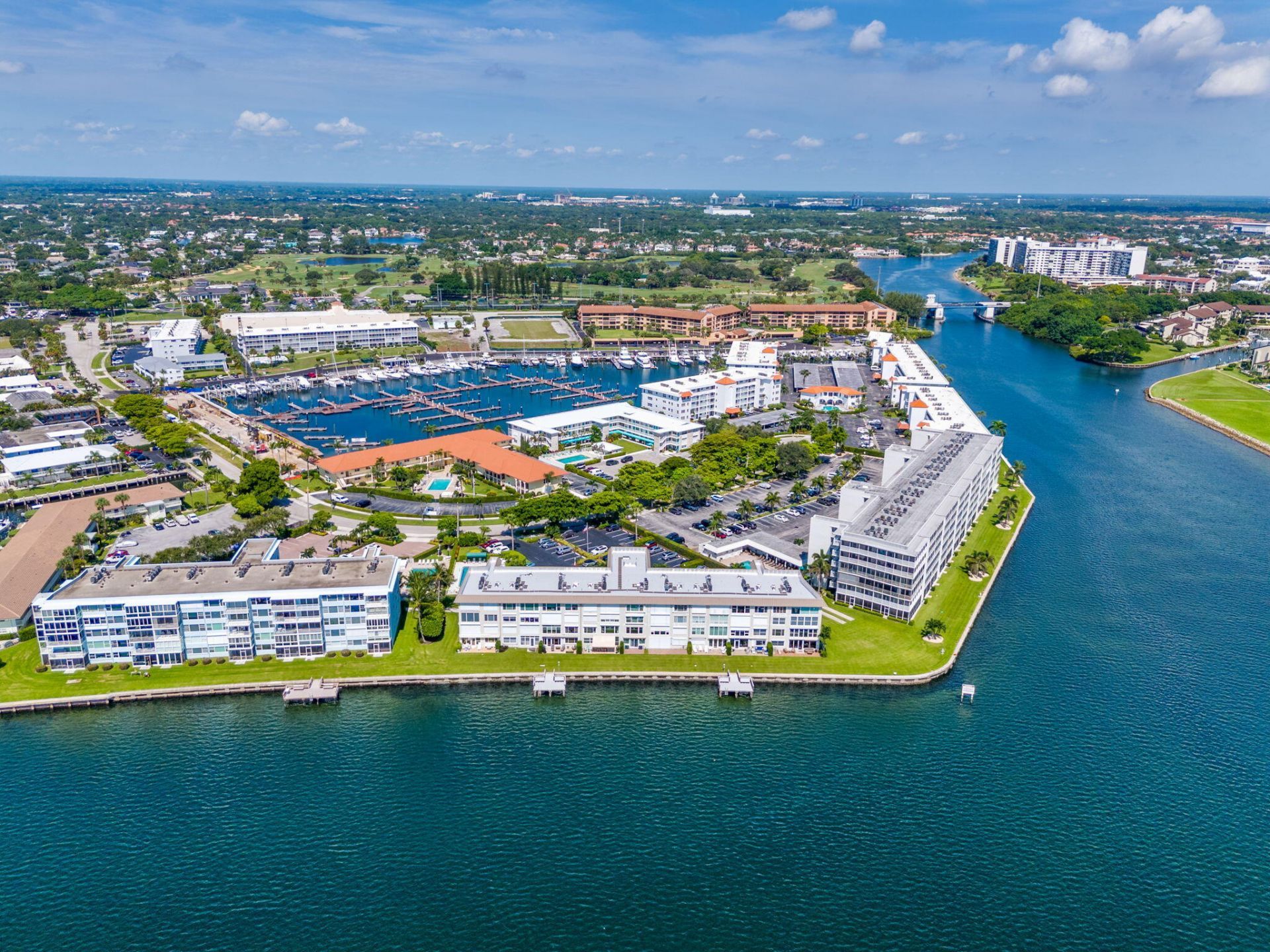52 Yacht Club Drive, Unit 204, North Palm Beach, FL 33408 Photo
