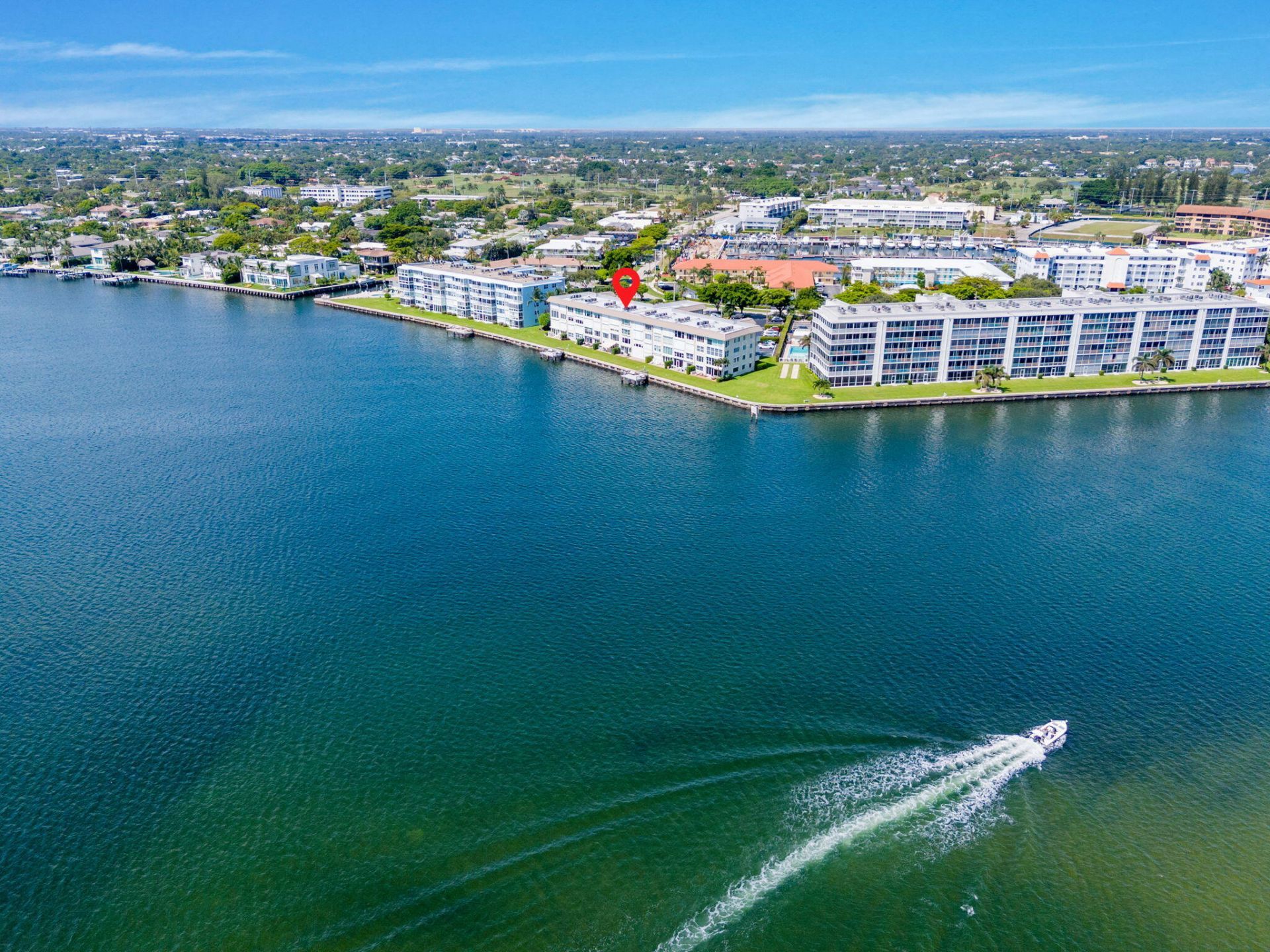 52 Yacht Club Drive, Unit 204, North Palm Beach, FL 33408 Photo