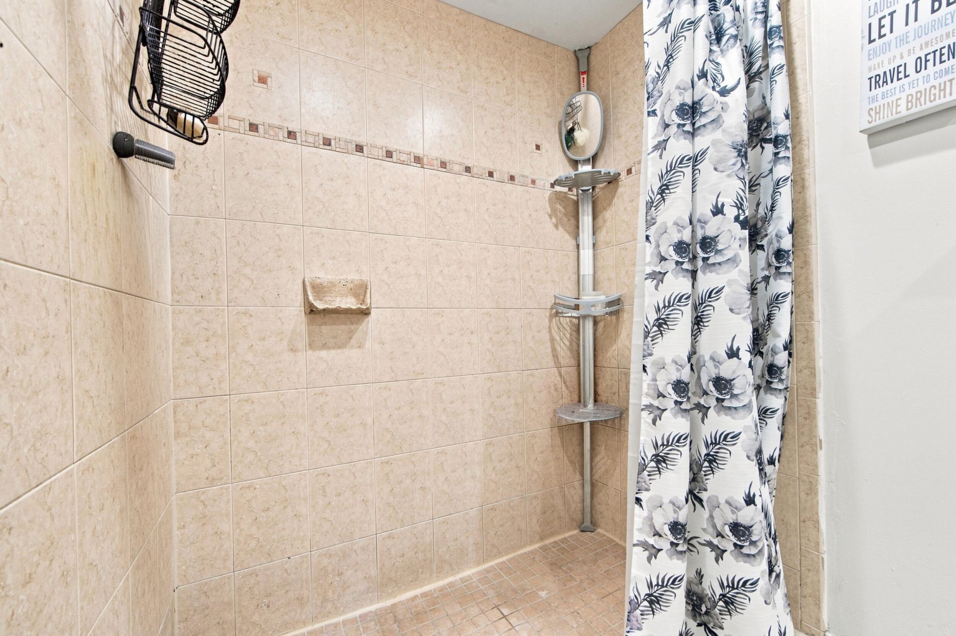 1265 S Flagler Avenue, Unit 220, Pompano Beach, FL 33060 Photo