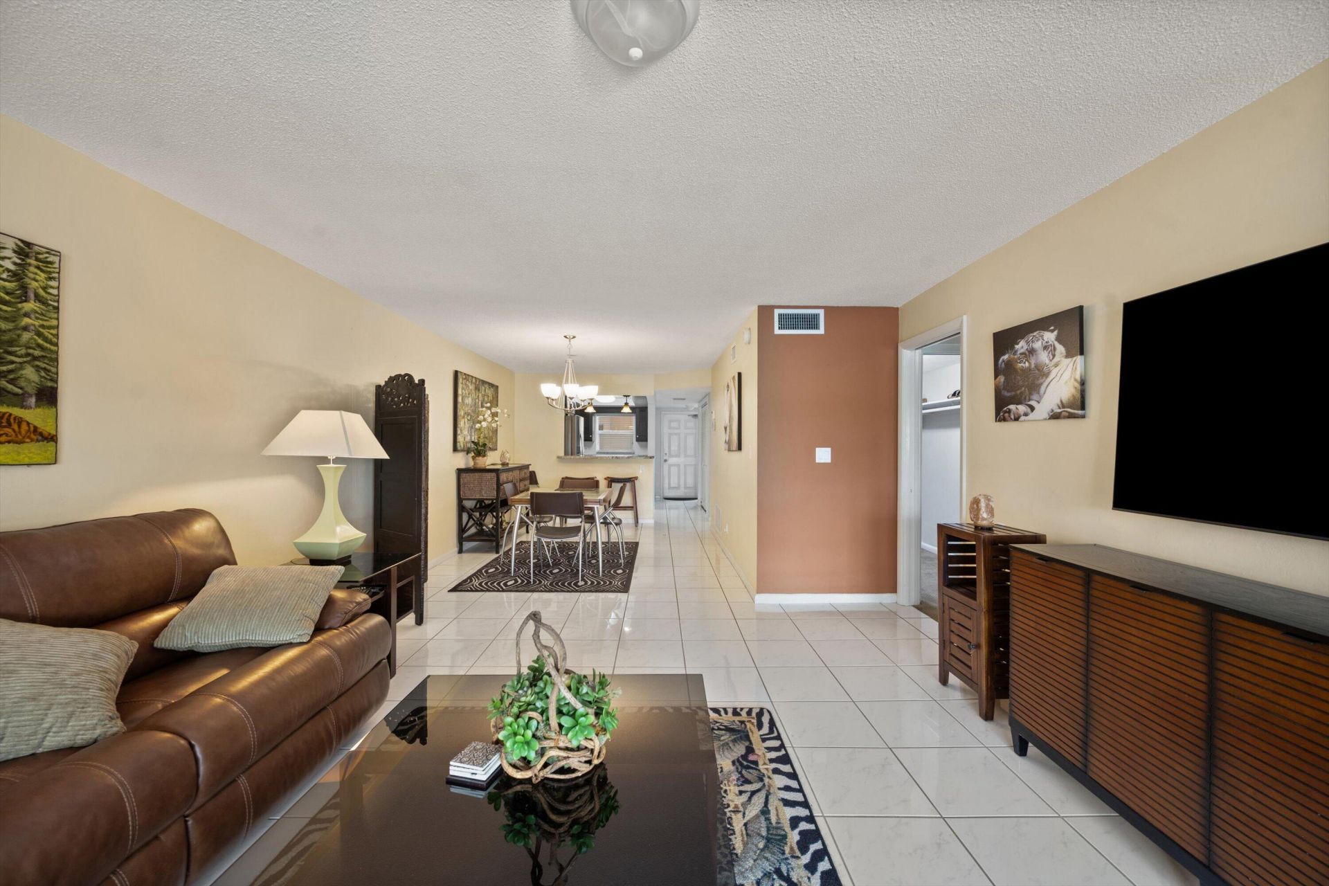 725 N Riverside Drive, Unit 203, Pompano Beach, FL 33062 Photo