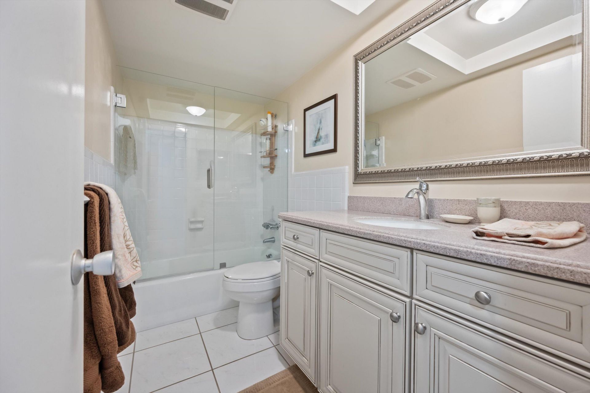 725 N Riverside Drive, Unit 203, Pompano Beach, FL 33062 Photo