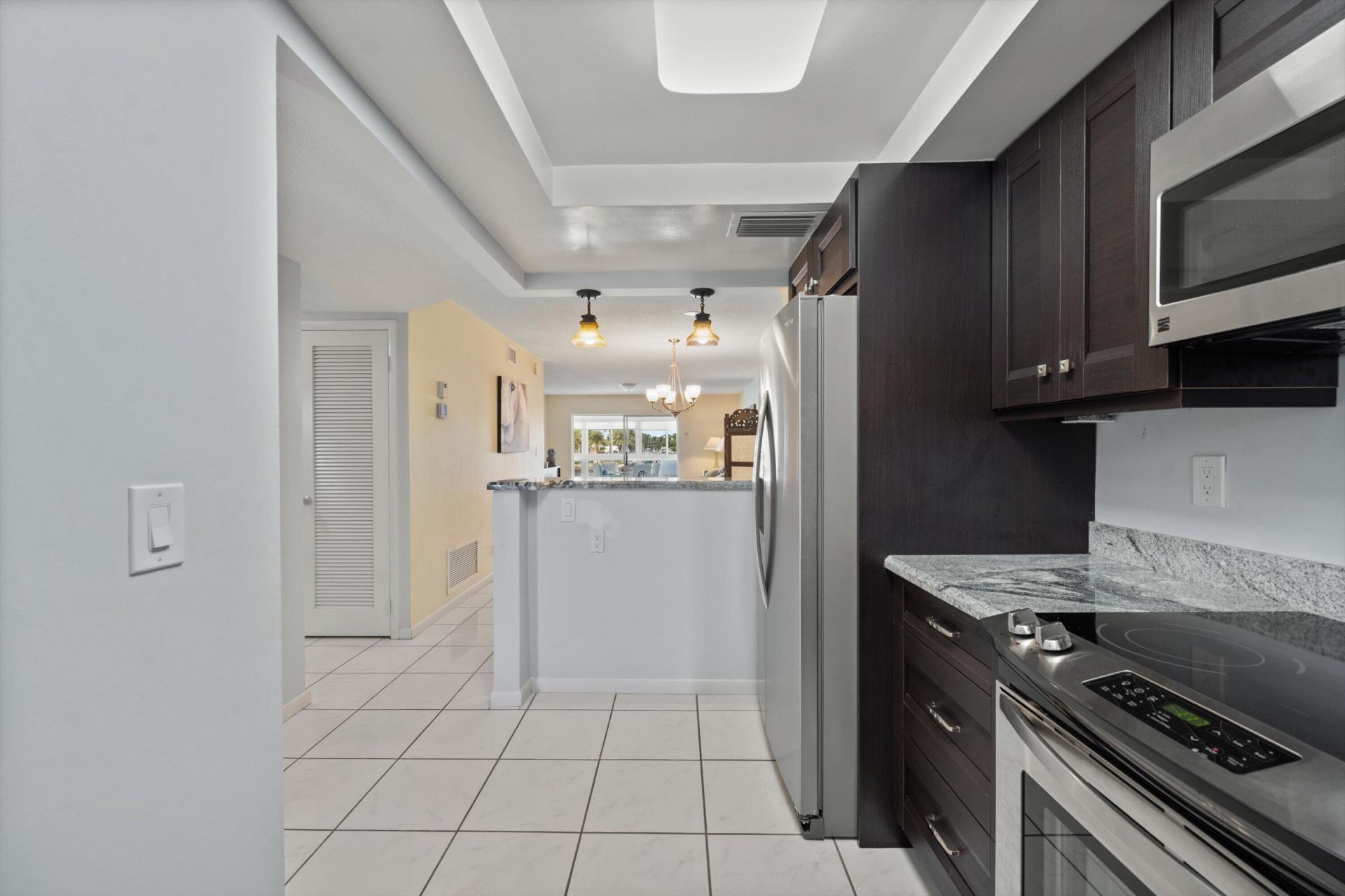 725 N Riverside Drive, Unit 203, Pompano Beach, FL 33062 Photo