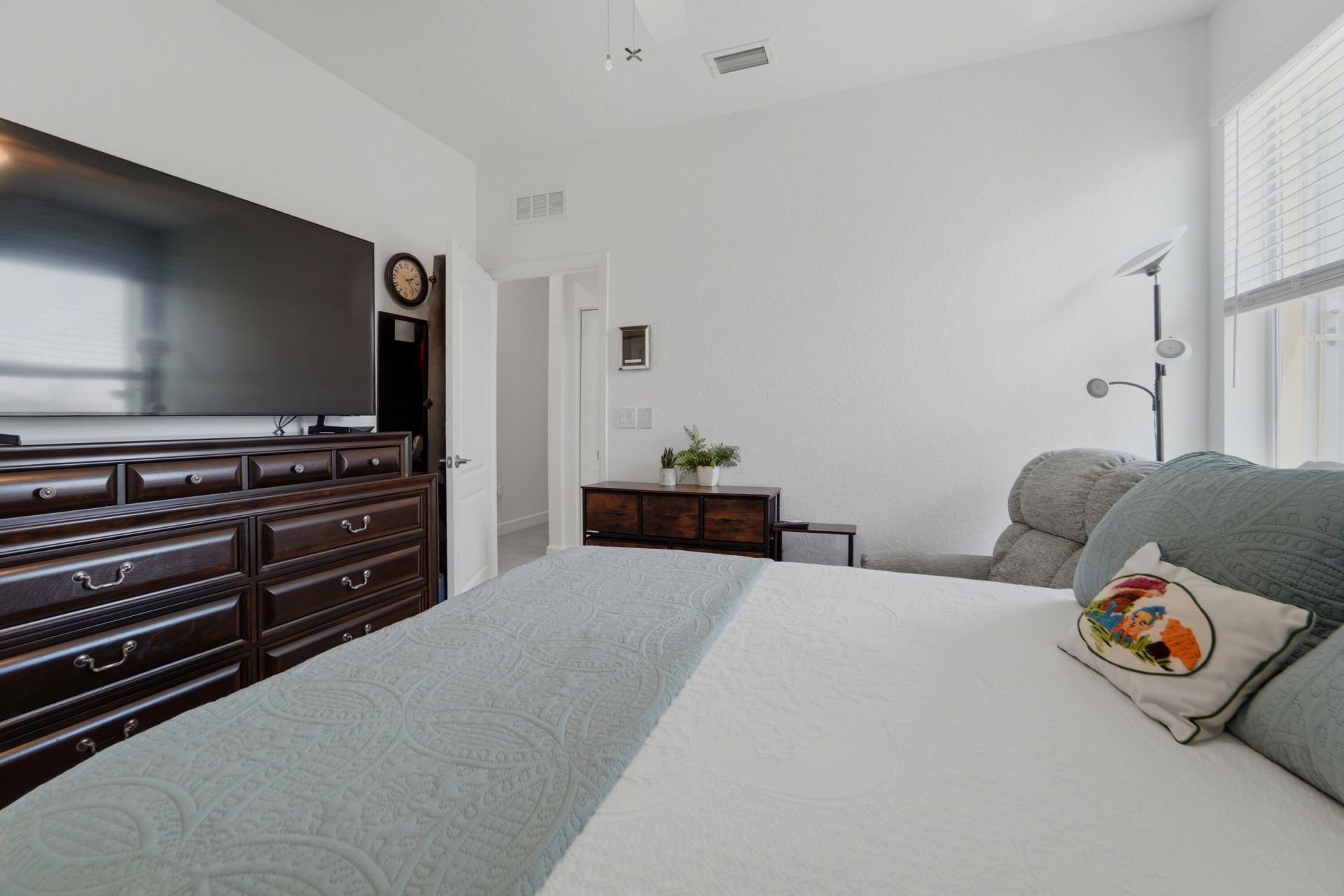 7214 NW Farnsworth Circle, Port Saint Lucie, FL 34987 Photo