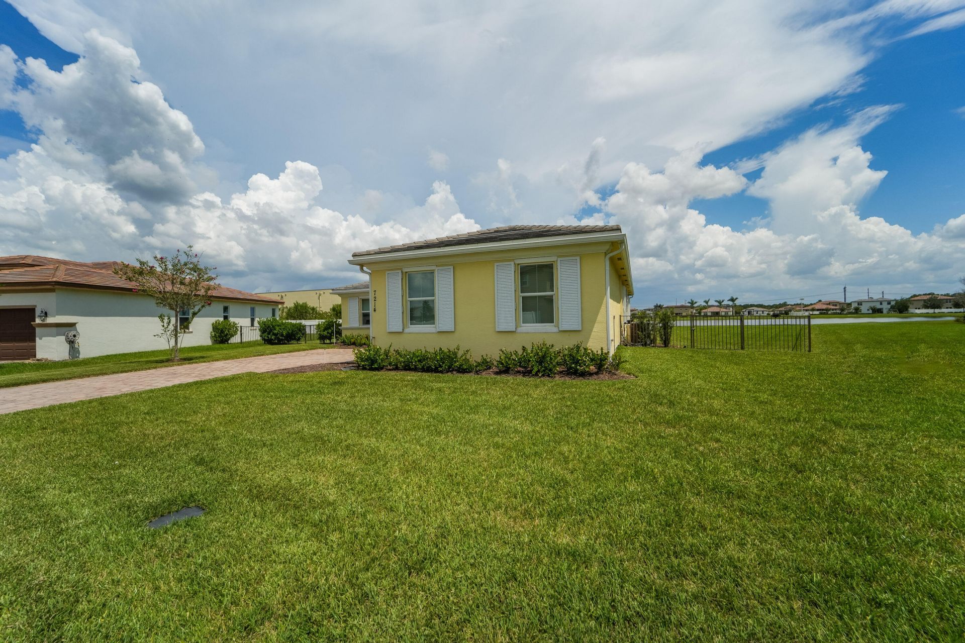 7214 NW Farnsworth Circle, Port Saint Lucie, FL 34987 Photo