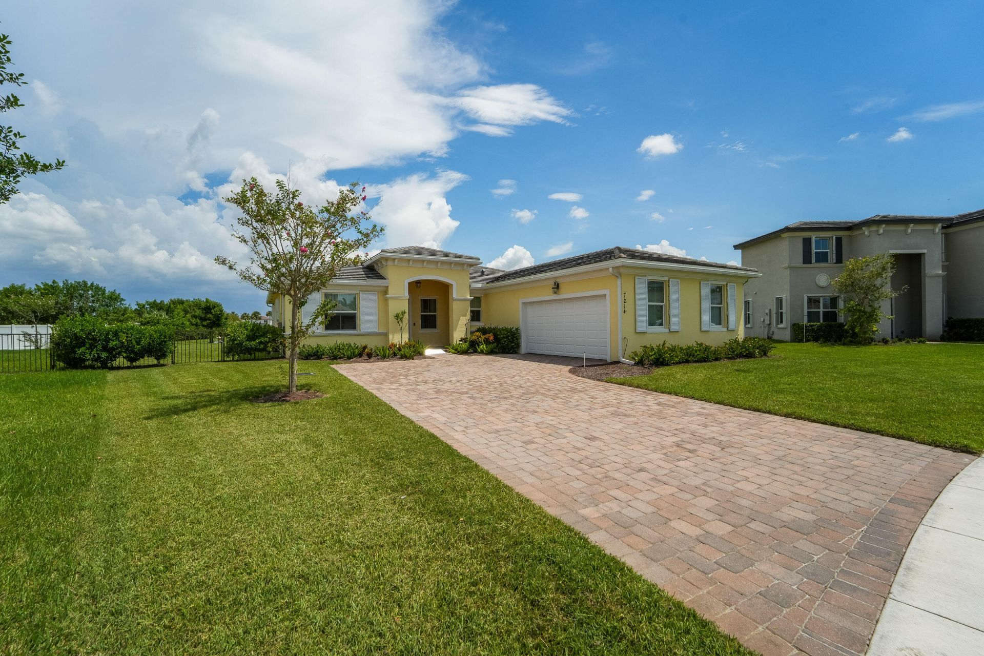 7214 NW Farnsworth Circle, Port Saint Lucie, FL 34987 Photo