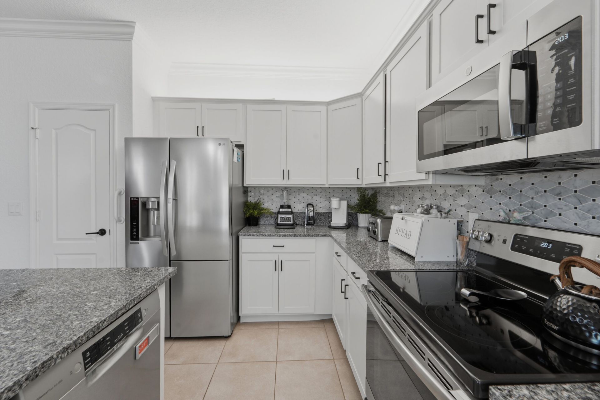 7214 NW Farnsworth Circle, Port Saint Lucie, FL 34987 Photo