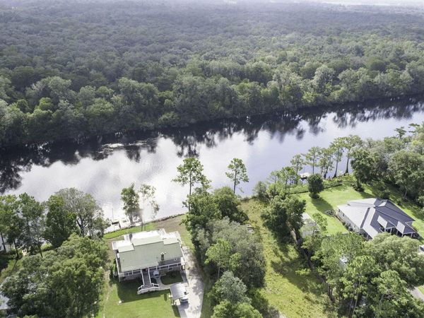 227 NE 838 Street, Cross City, FL 32680