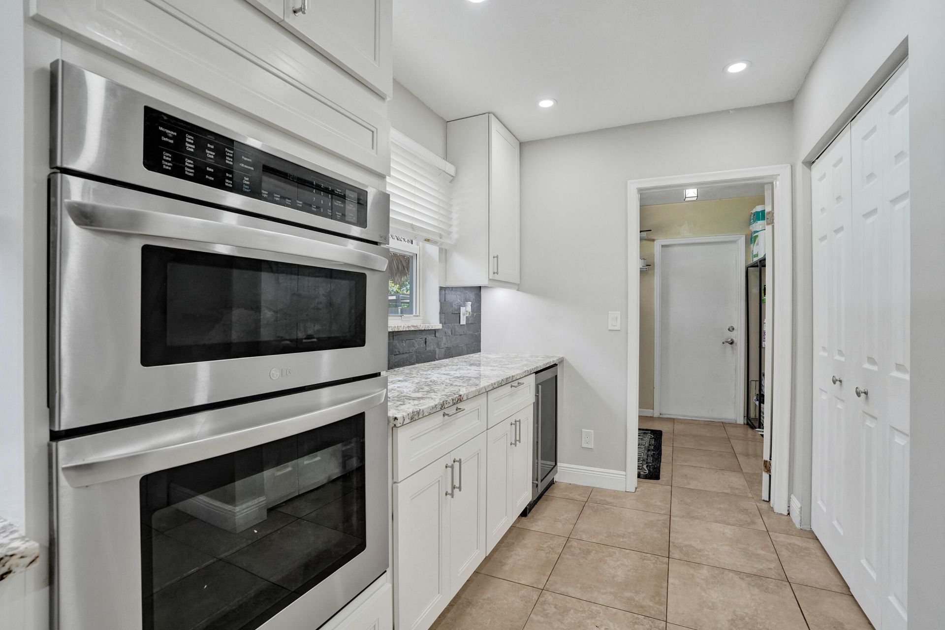 4321 SW 73rd Terrace, Davie, FL 33314 Photo