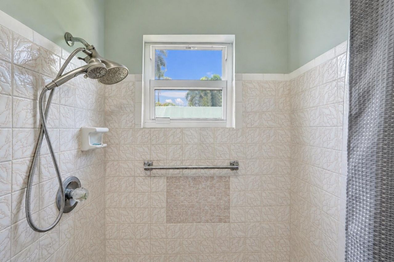 4321 SW 73rd Terrace, Davie, FL 33314 Photo