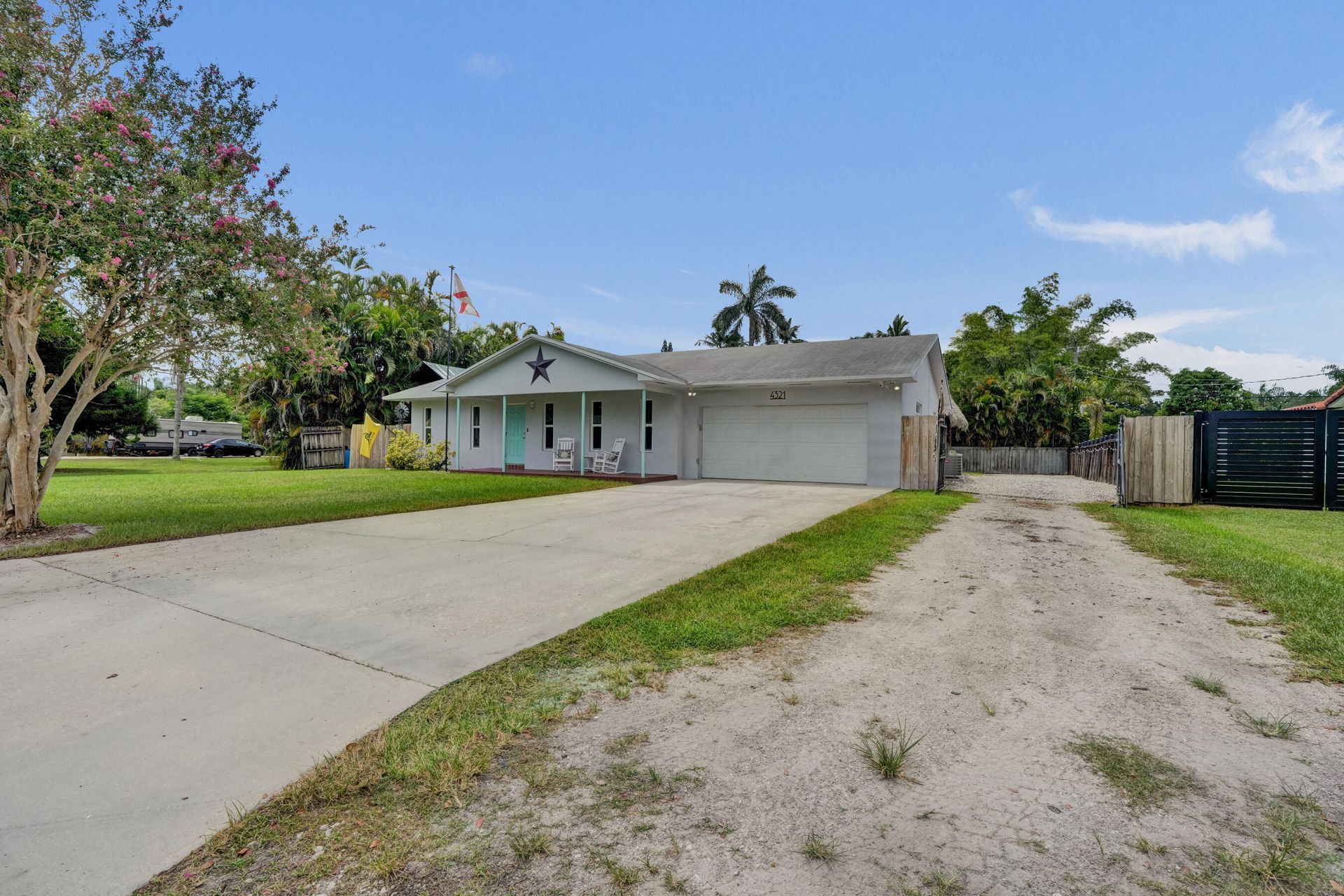 4321 SW 73rd Terrace, Davie, FL 33314 Photo