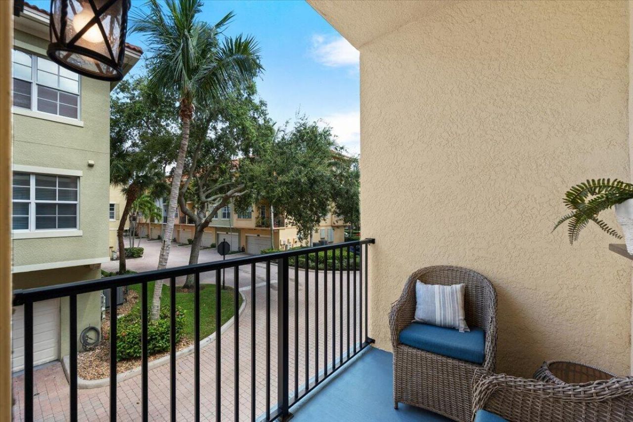 11818 Valencia Gardens Avenue, Palm Beach Gardens, FL 33410 Photo