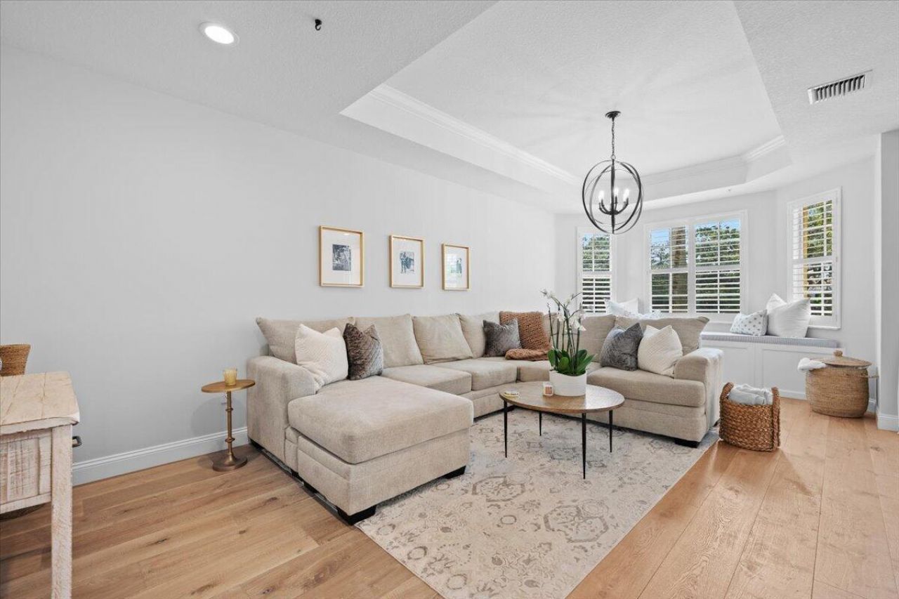 11818 Valencia Gardens Avenue, Palm Beach Gardens, FL 33410 Photo