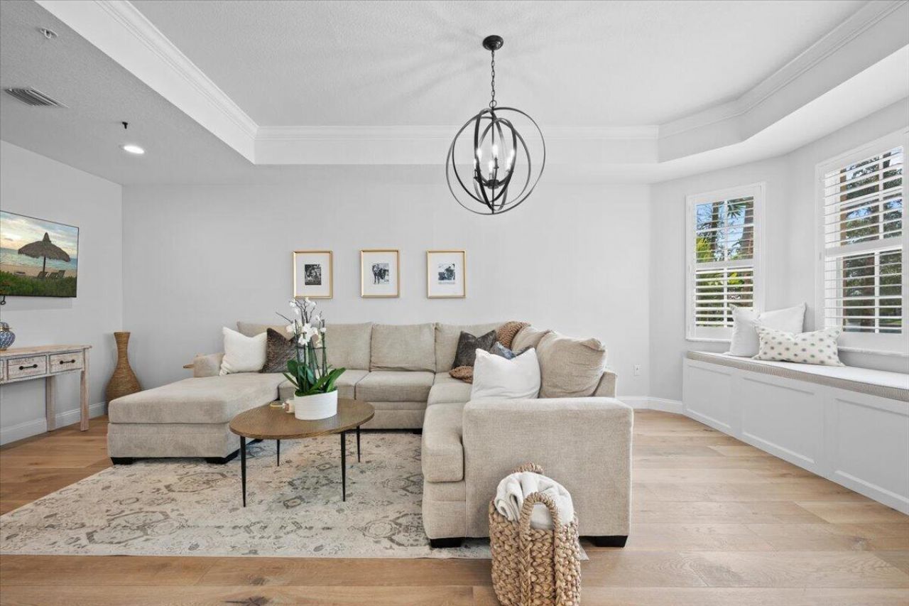 11818 Valencia Gardens Avenue, Palm Beach Gardens, FL 33410 Photo