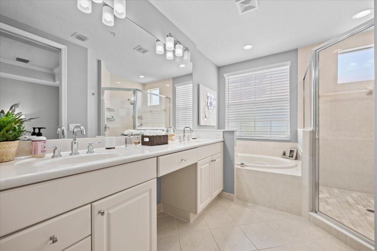 11818 Valencia Gardens Avenue, Palm Beach Gardens, FL 33410 Photo