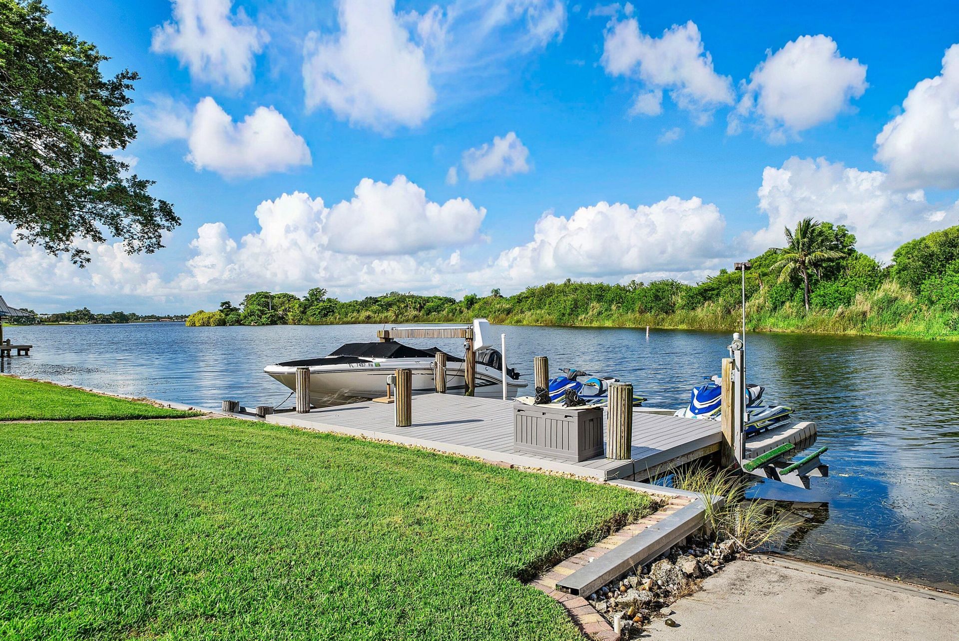 3815 S Lake Drive, Boynton Beach, FL 33435 Photo