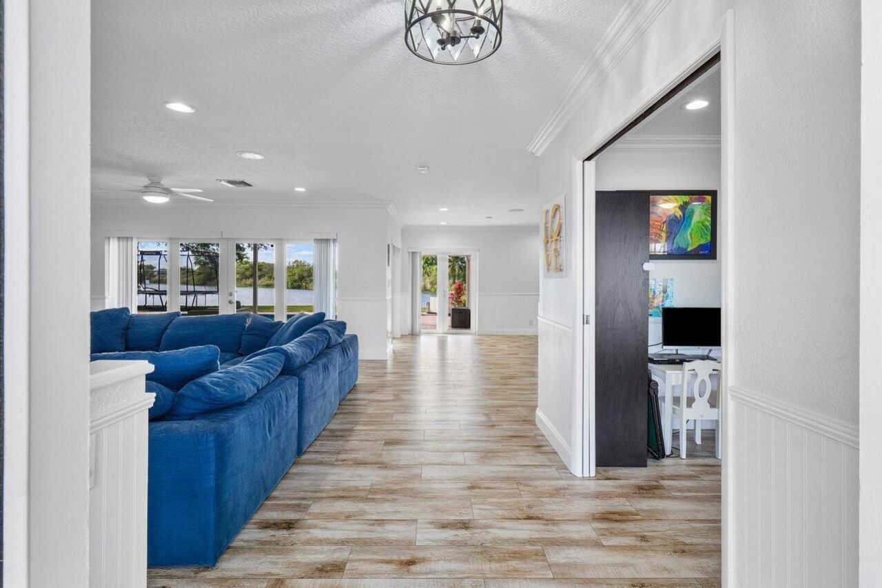 3815 S Lake Drive, Boynton Beach, FL 33435 Photo