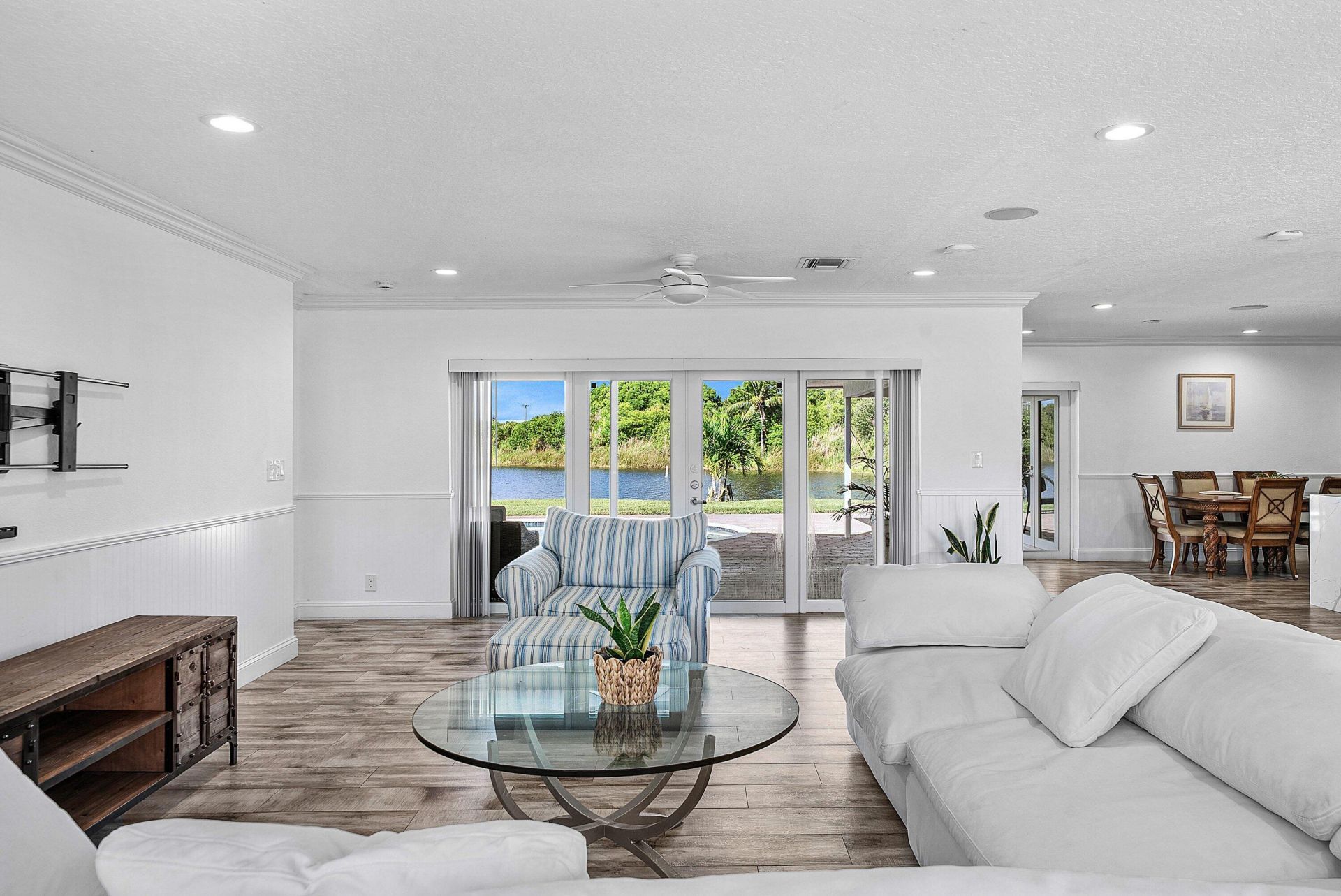 3815 S Lake Drive, Boynton Beach, FL 33435 Photo