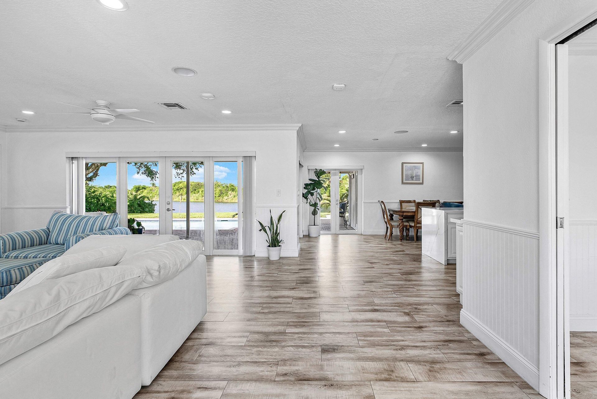 3815 S Lake Drive, Boynton Beach, FL 33435 Photo