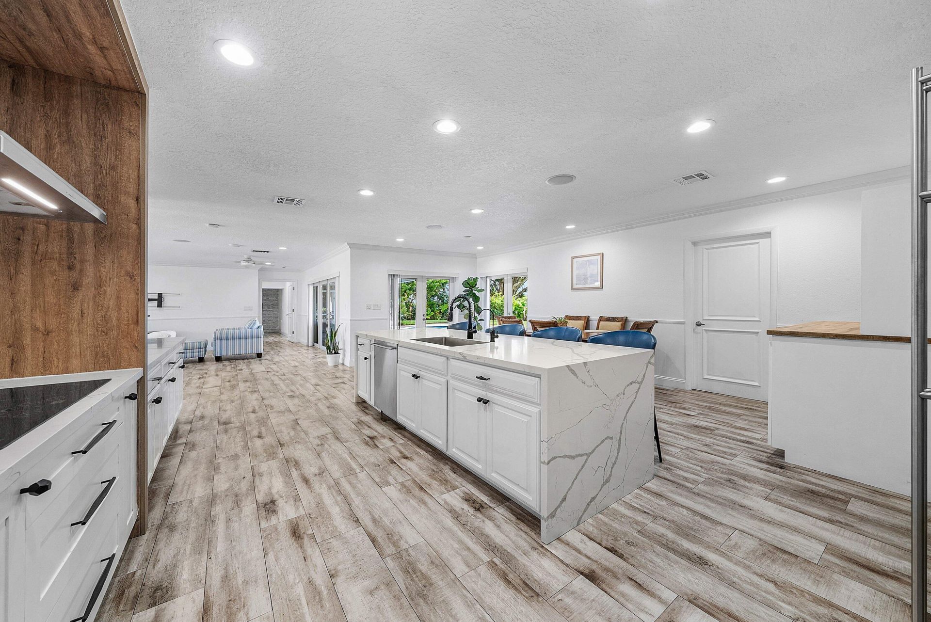 3815 S Lake Drive, Boynton Beach, FL 33435 Photo