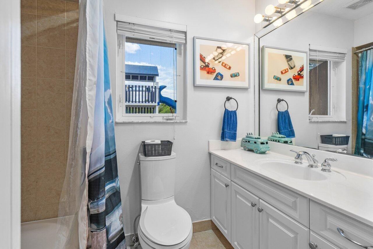 3815 S Lake Drive, Boynton Beach, FL 33435 Photo