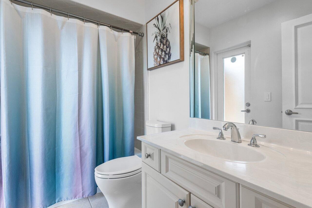 3815 S Lake Drive, Boynton Beach, FL 33435 Photo