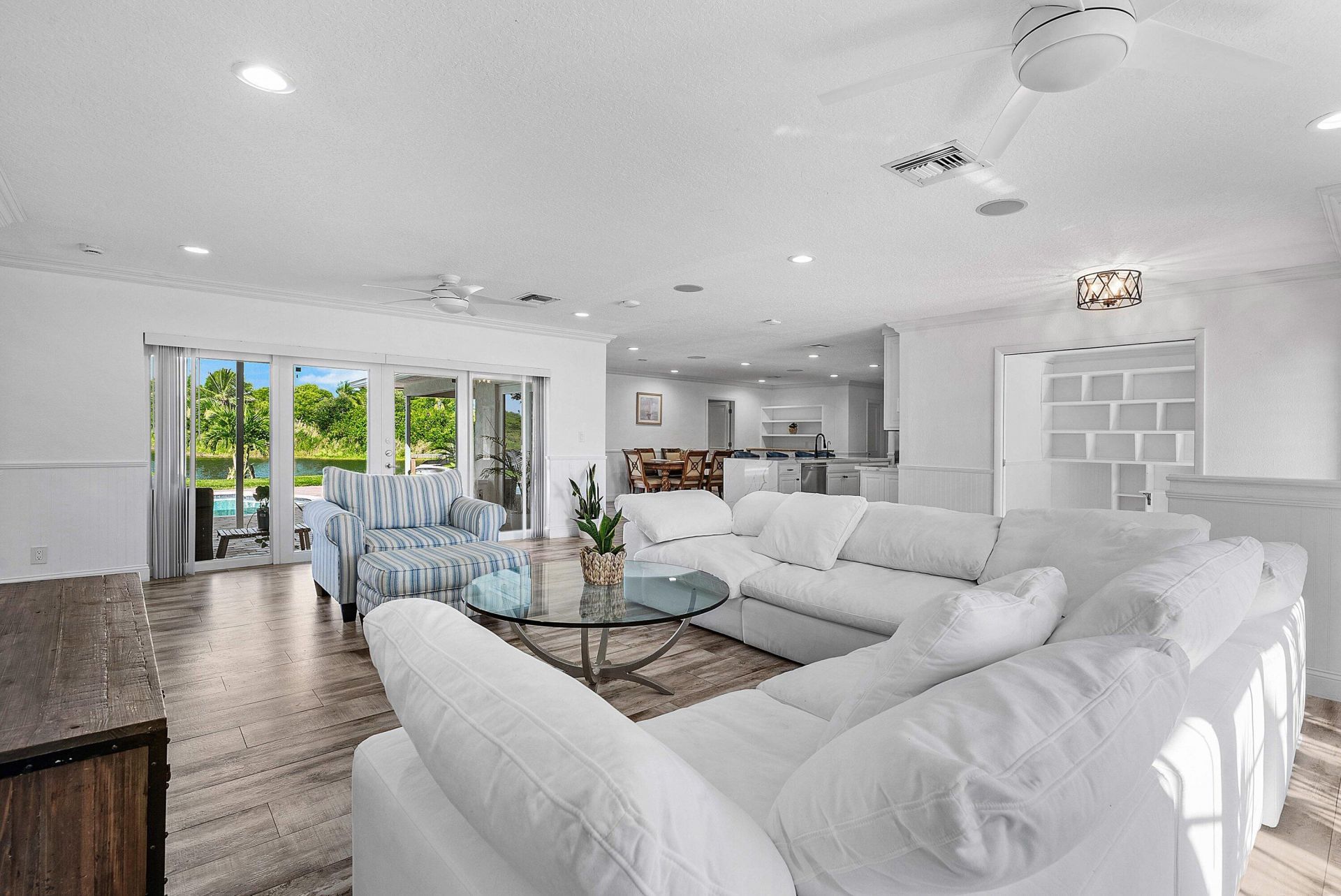 3815 S Lake Drive, Boynton Beach, FL 33435 Photo