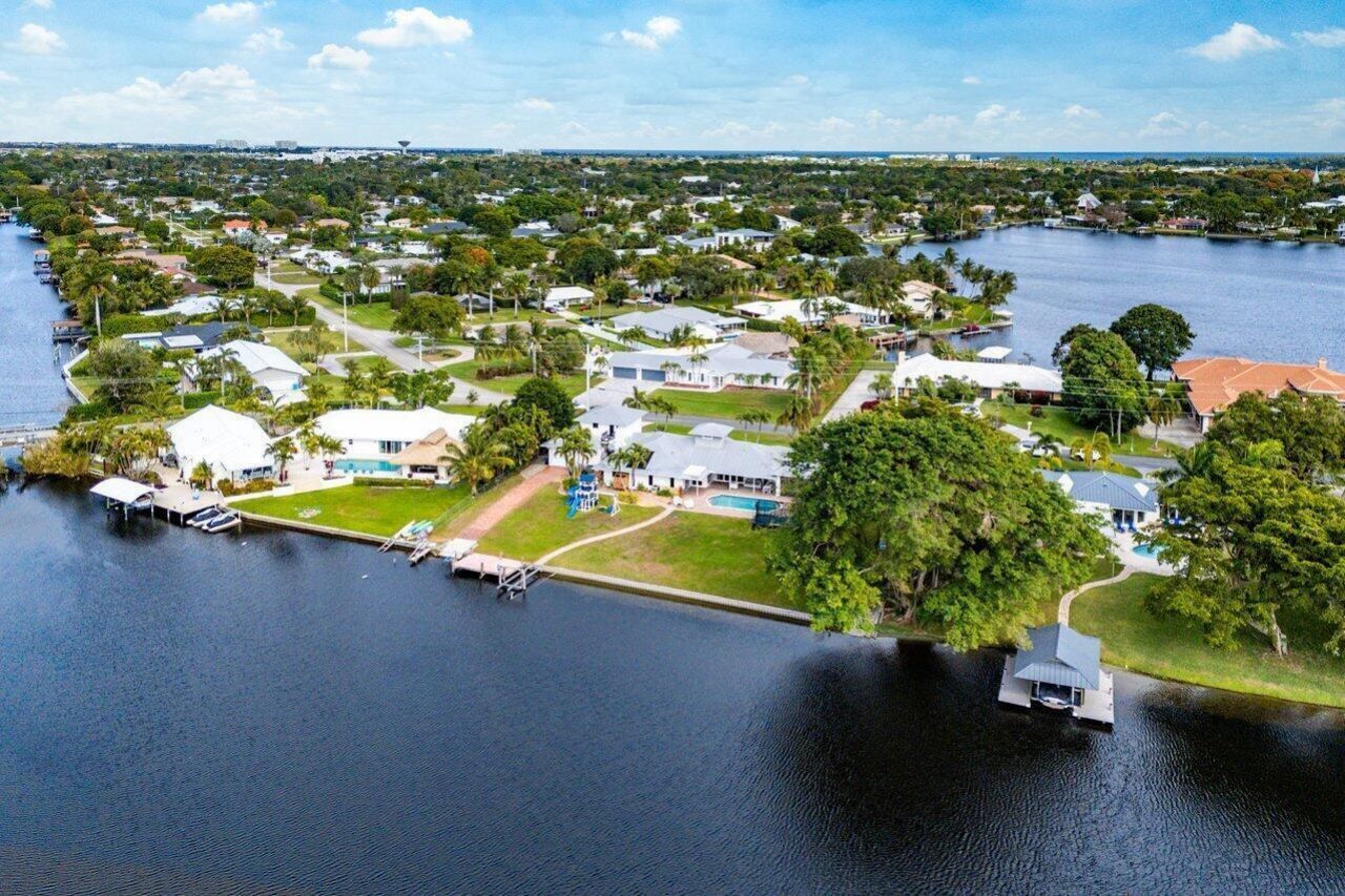 3815 S Lake Drive, Boynton Beach, FL 33435 Photo