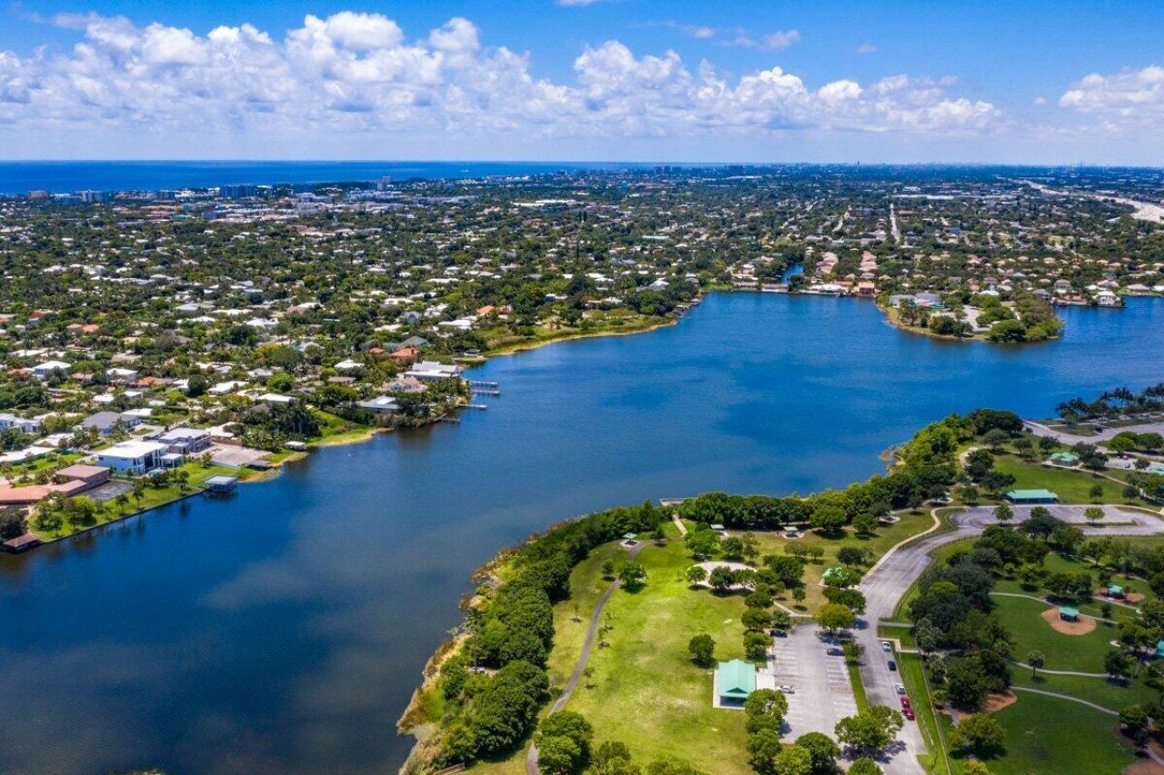 3815 S Lake Drive, Boynton Beach, FL 33435 Photo