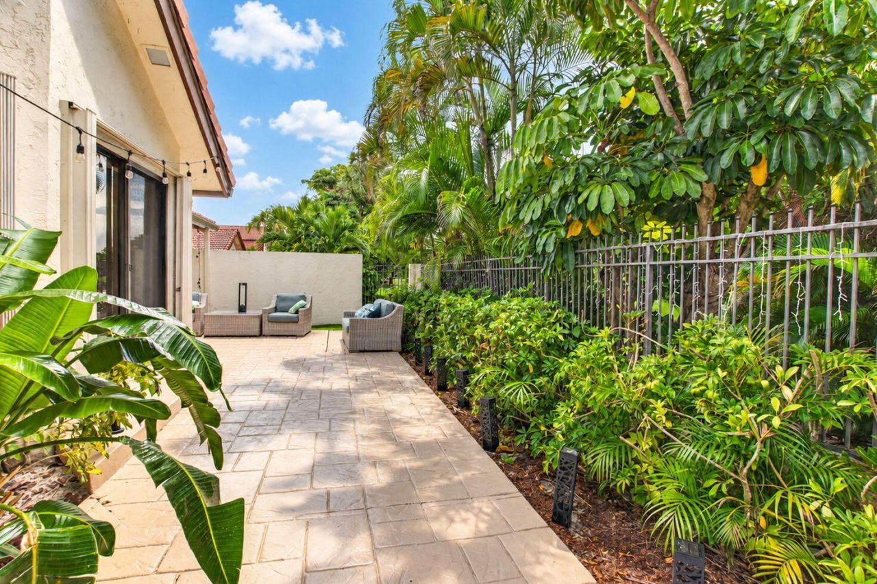 21676 Club Villa Terrace, Boca Raton, FL 33433 Photo