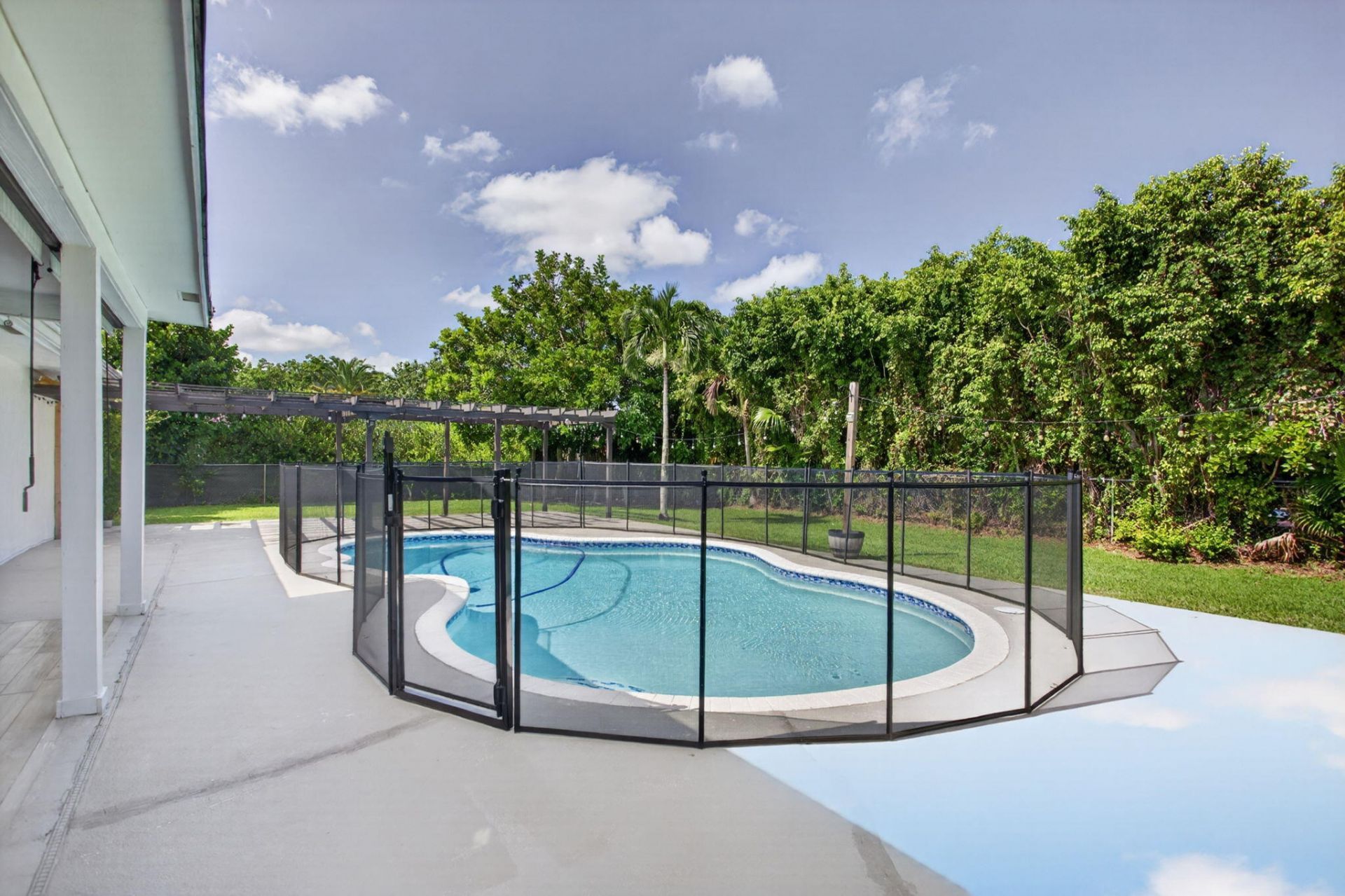 2400 NW 105th Terrace, Coral Springs, FL 33065 Photo