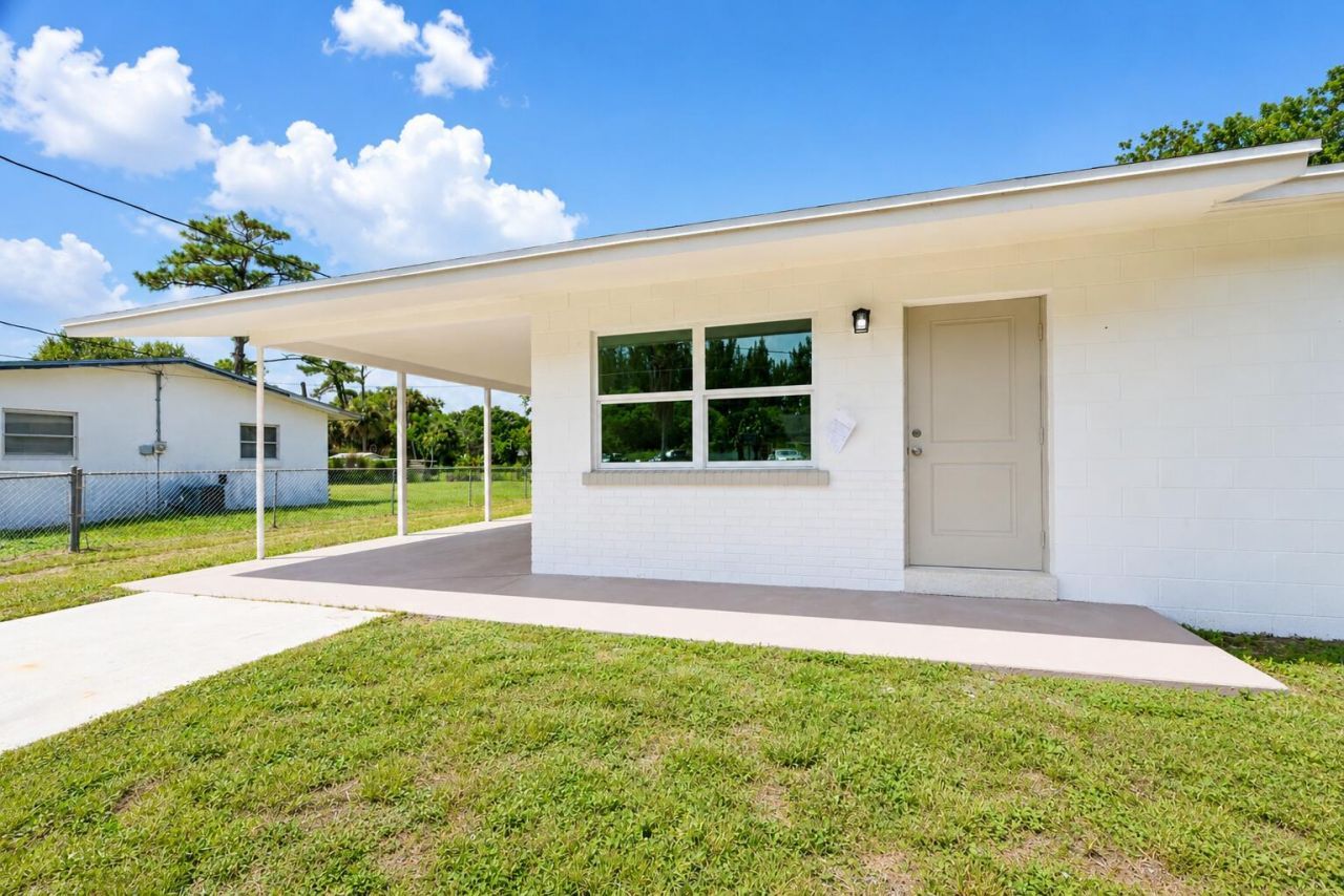 5502 San Diego Avenue, Fort Pierce, FL 34946 Photo