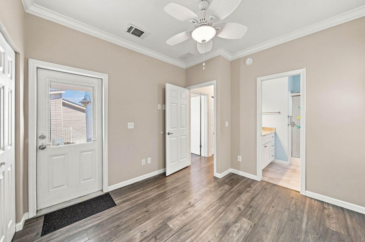 445 Nettles Boulevard, Jensen Beach, FL 34957 Photo