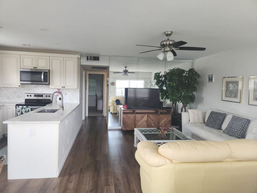 158 Preston Way, Boca Raton, FL 33434 Photo