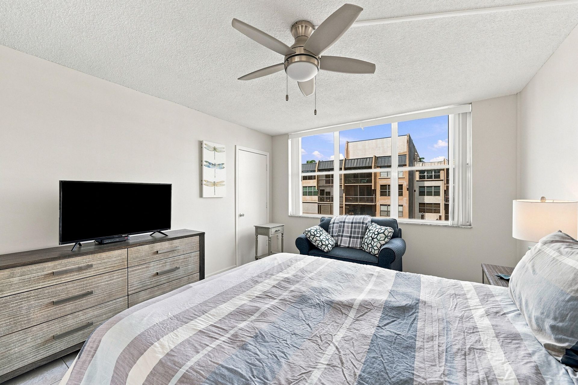 777 S Federal Highway, Unit D204, Pompano Beach, FL 33062 Photo