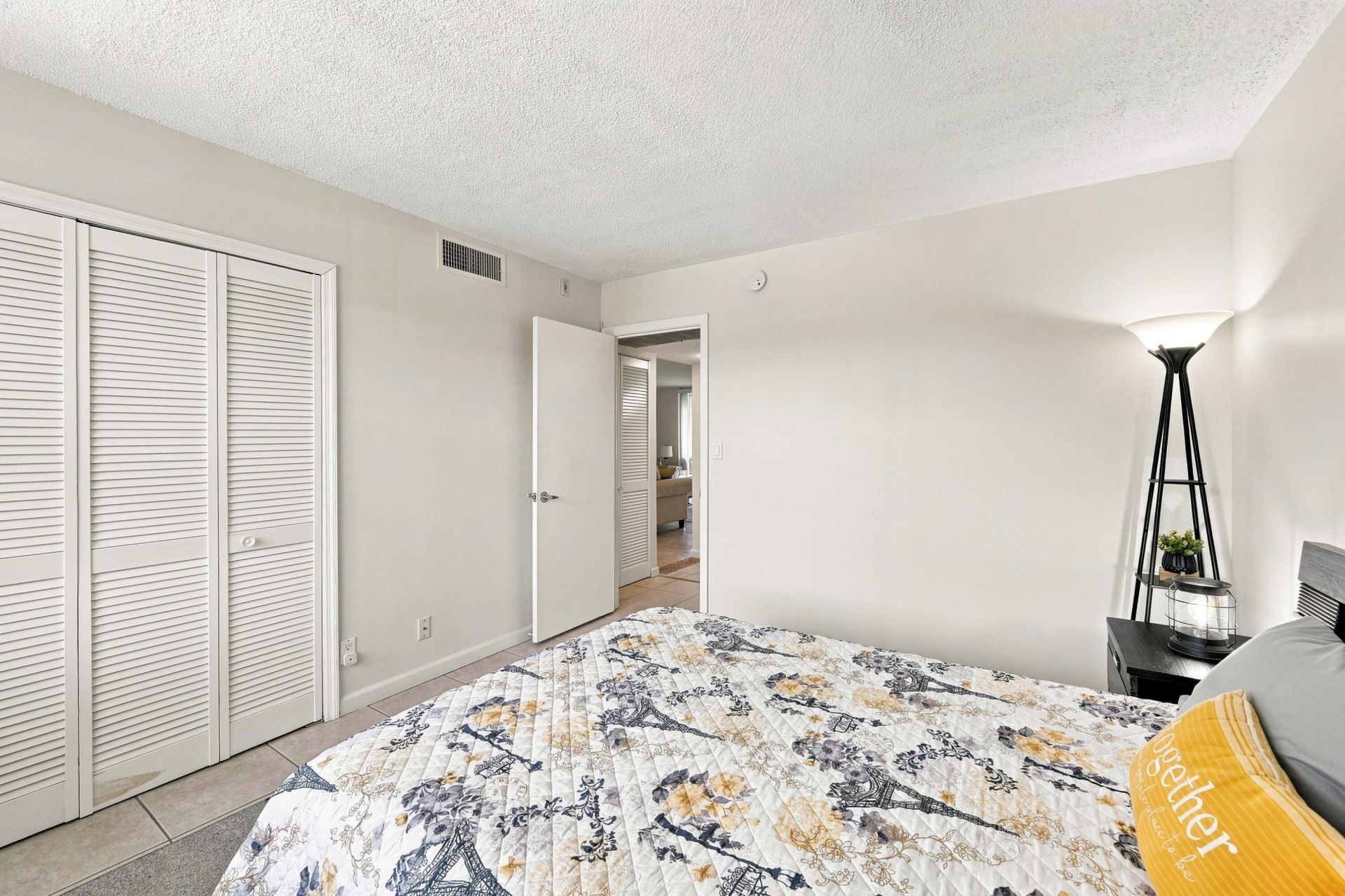 777 S Federal Highway, Unit D204, Pompano Beach, FL 33062 Photo
